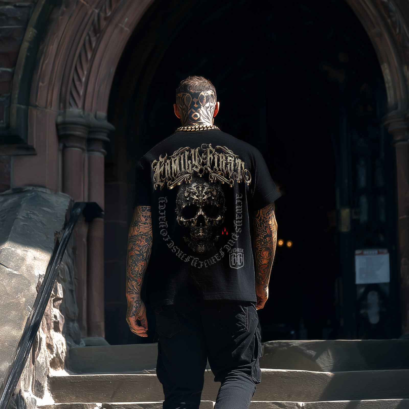 Family Gold T-Shirt black - Aneyone UG