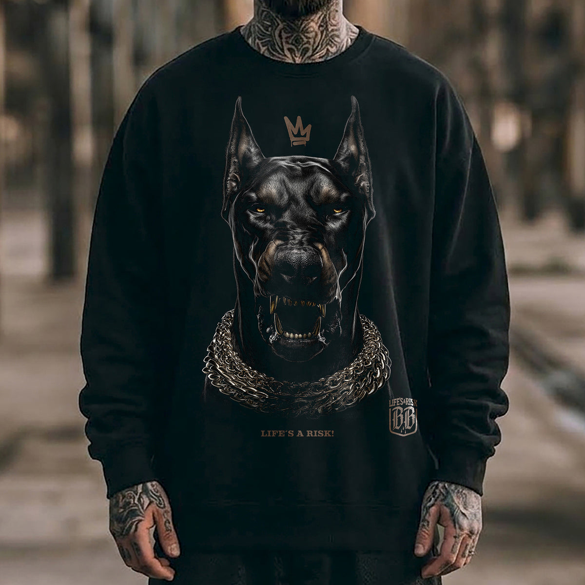 Dobermann Gold Sweatshirt Black - Aneyone UG