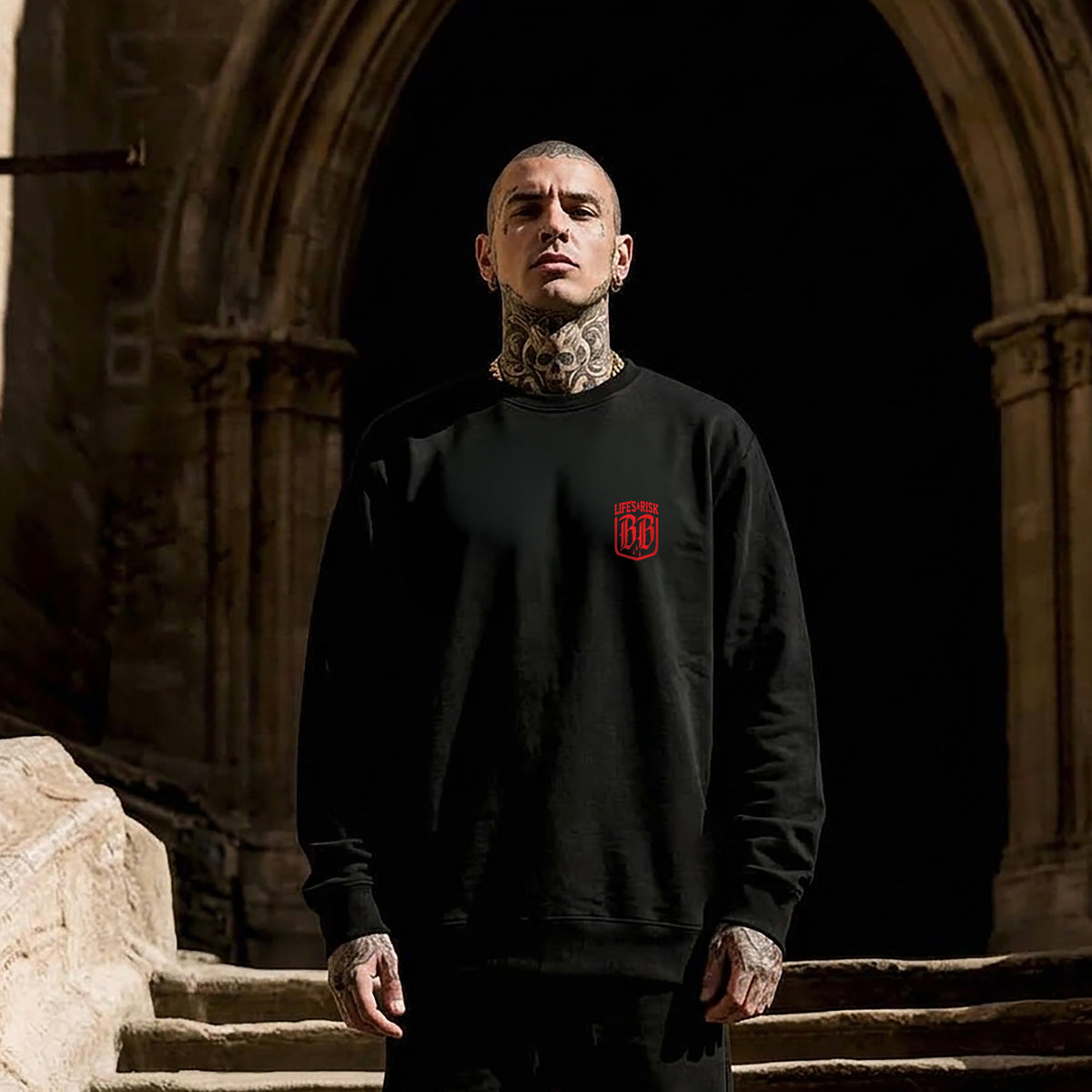 Family Gold Sweatshirt Black - Aneyone UG