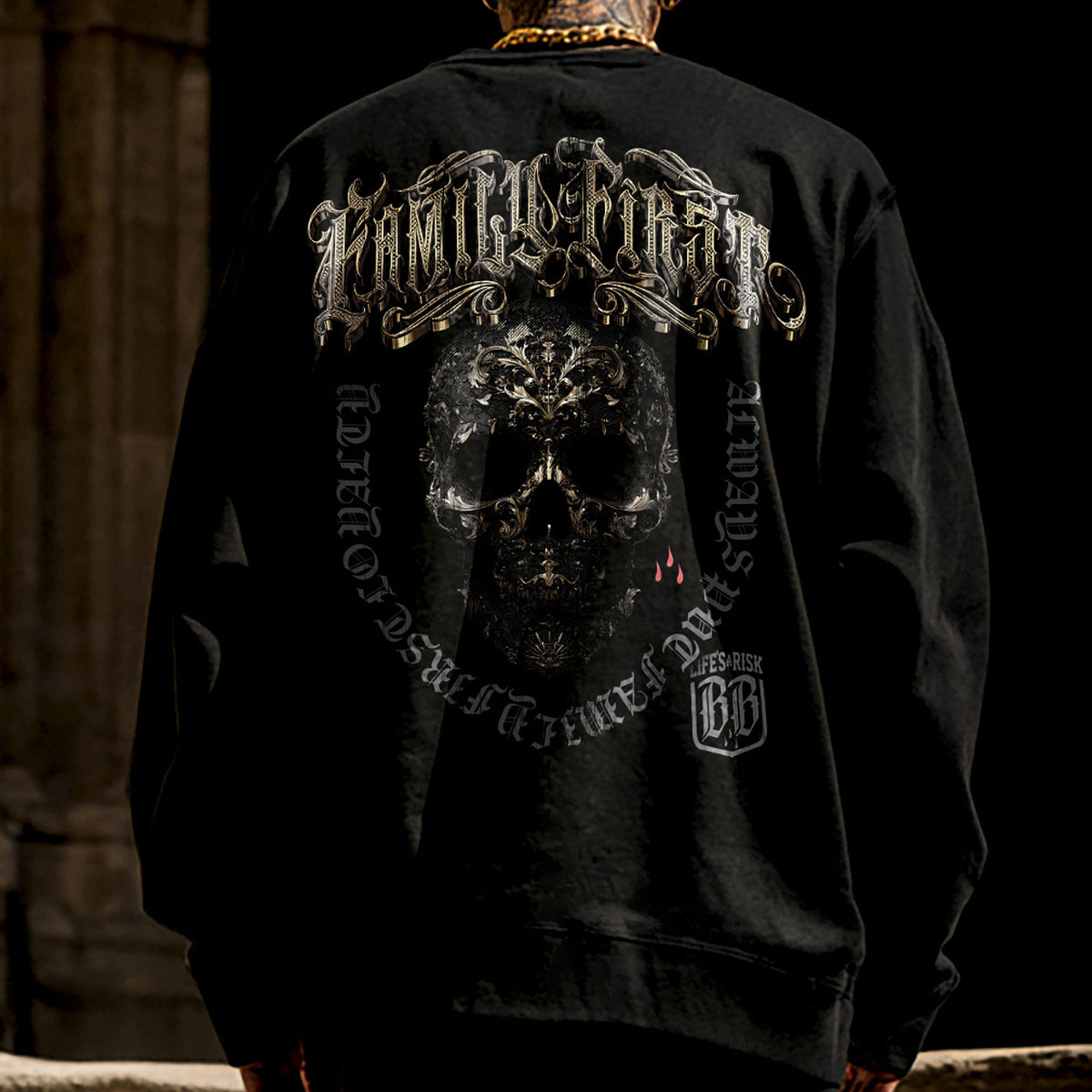 Family Gold Sweatshirt Black - Aneyone UG